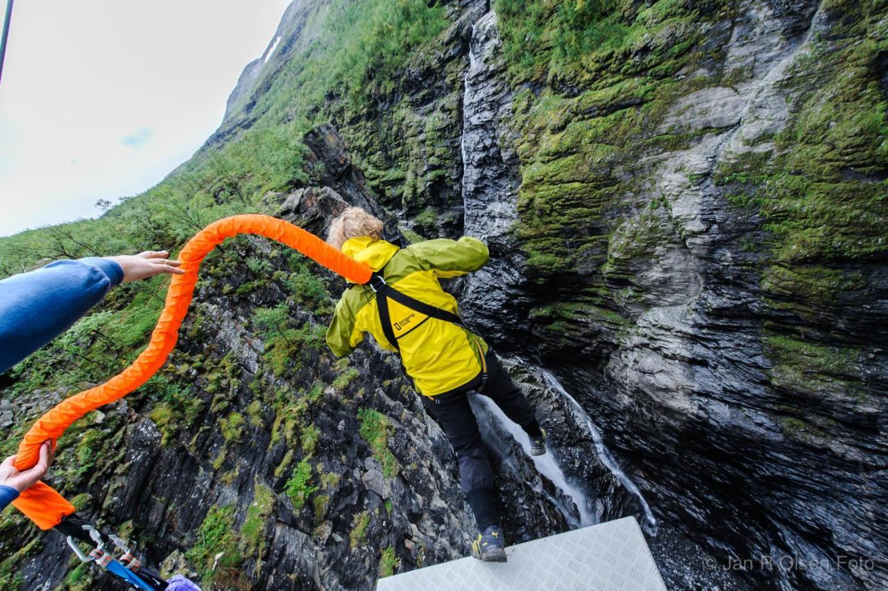 Апартаменты Lyngenfjord,Odins Hus Olderdalen Экстерьер фото