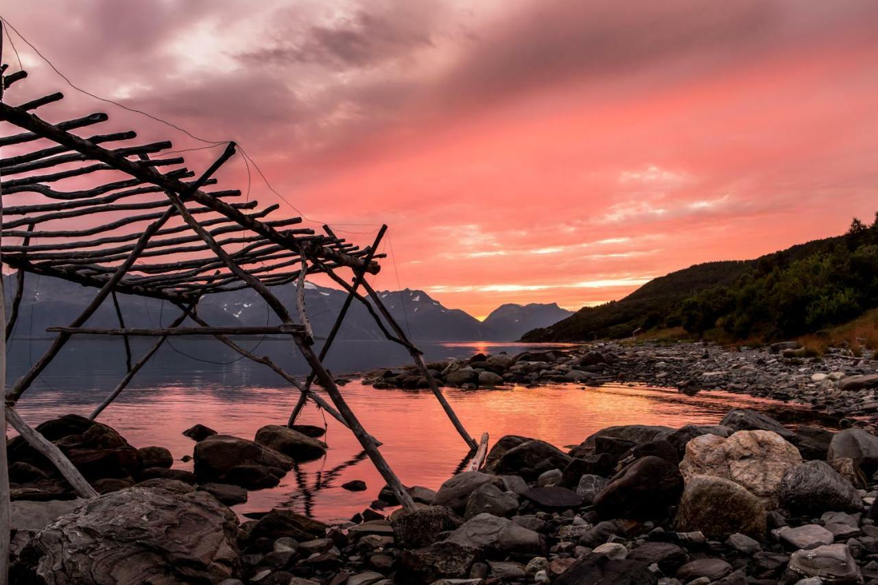 Апартаменты Lyngenfjord,Odins Hus Olderdalen Экстерьер фото
